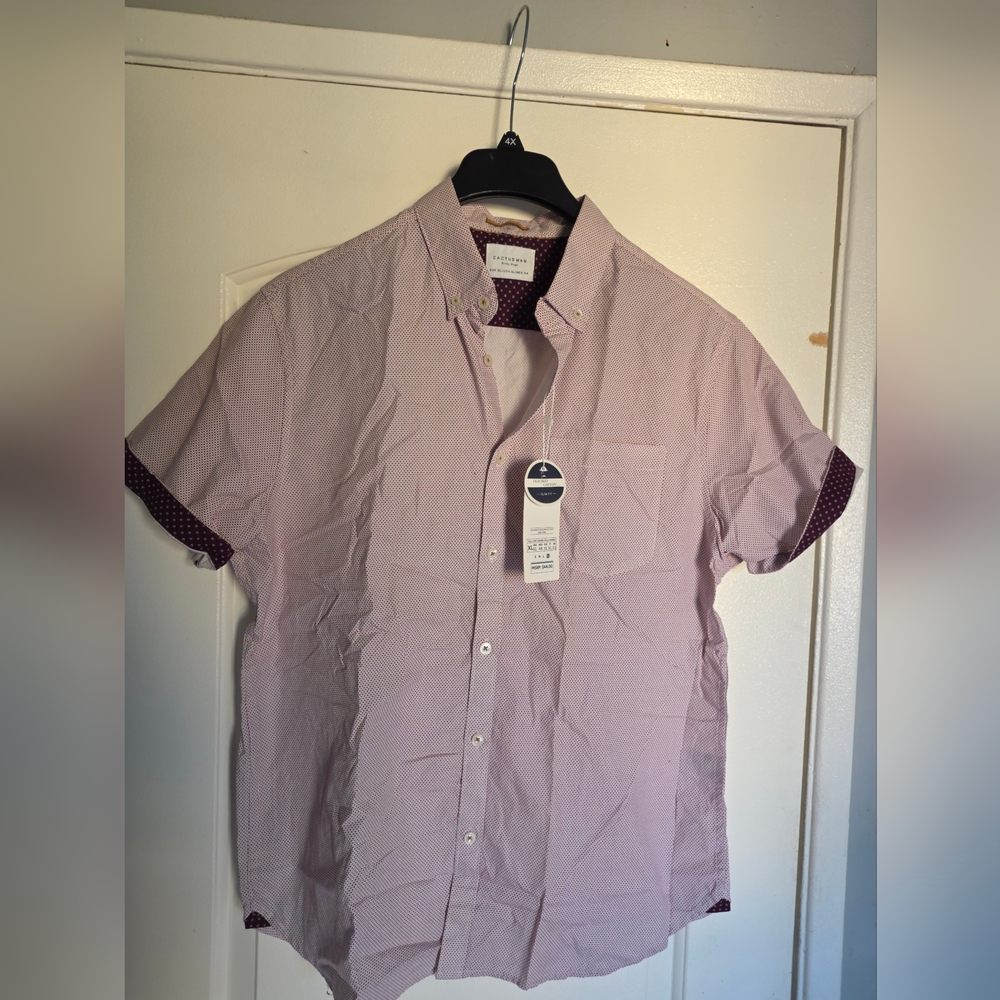 Men's Cactus Man Ricky Singh XL Burgundy Button Down Shirt